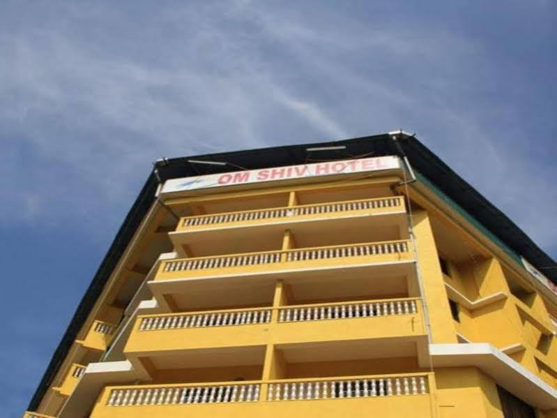 Om Shiv Hotel Madgaon Esterno foto